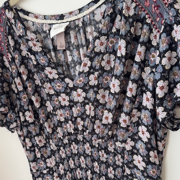 Knox Rose Black and White Floral Maxi Dress - Picture 3 of 5